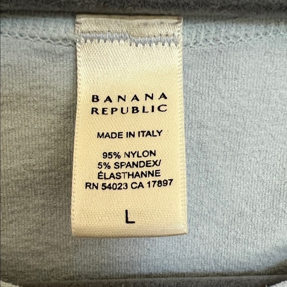 Banana Republic Soft Blue Stretchy Knit Top, size L, made in Italy‎ - Picture 2 of 3